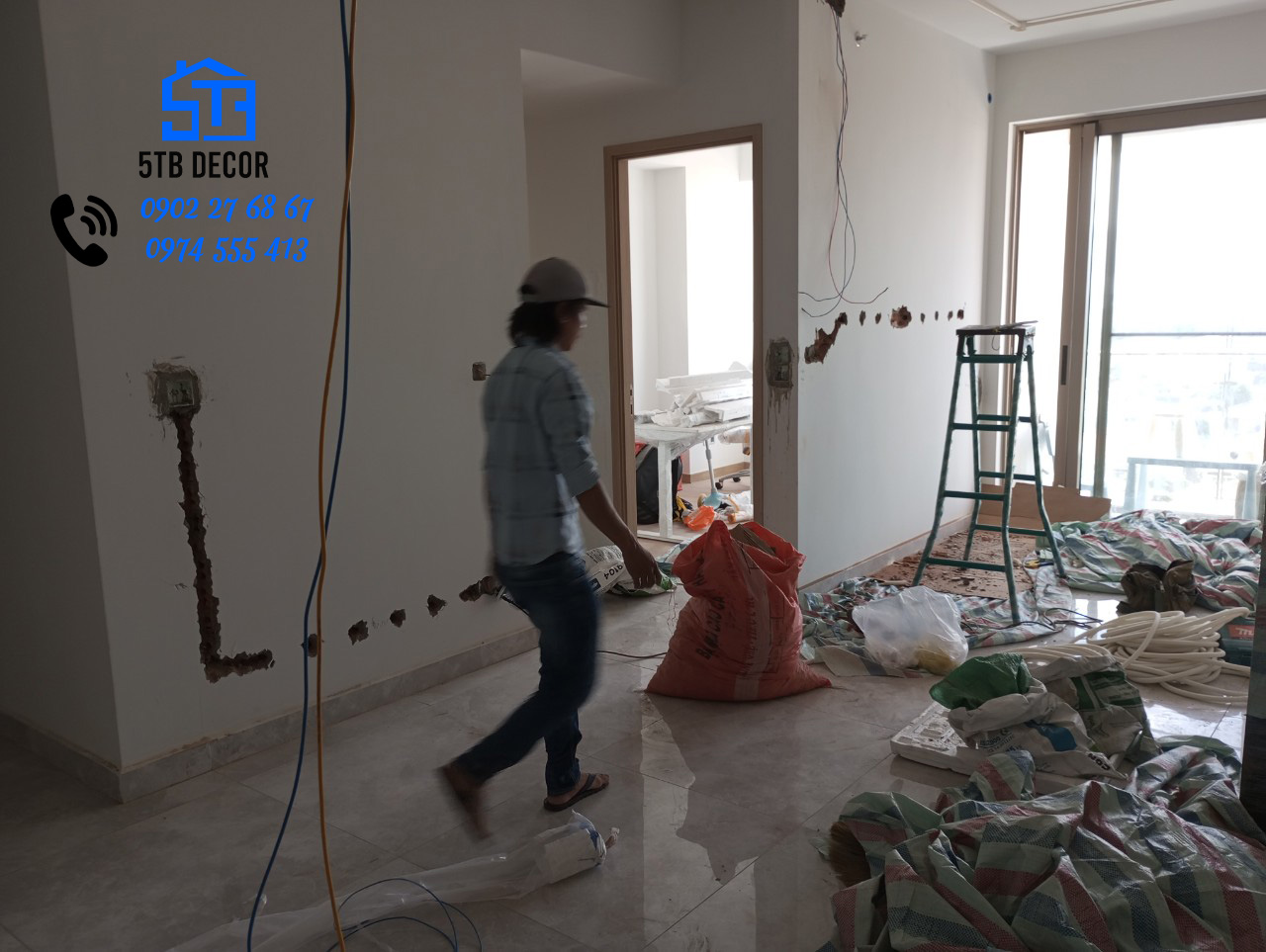 Thiết kế thi công văn phòng trọn gói: Thi công hạm mục Điện âm tường